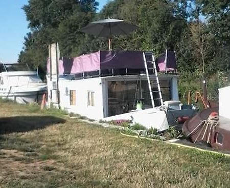 Bateau Houseboat Camille Hotel Donchery Luaran gambar